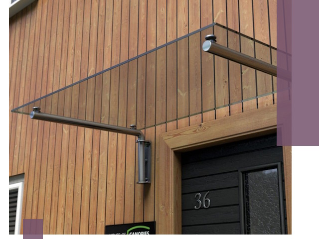 Стеклянные козырьки на входы и фасады в Канаше