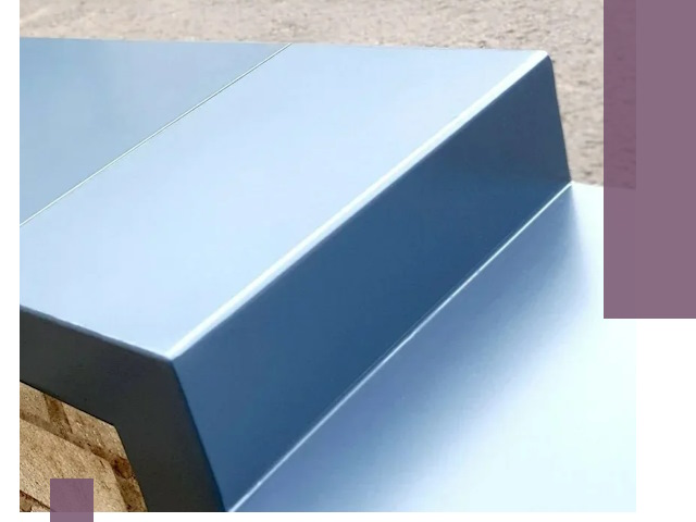 Крышки на парапет в Канаше: изготовление и монтаж под ключ